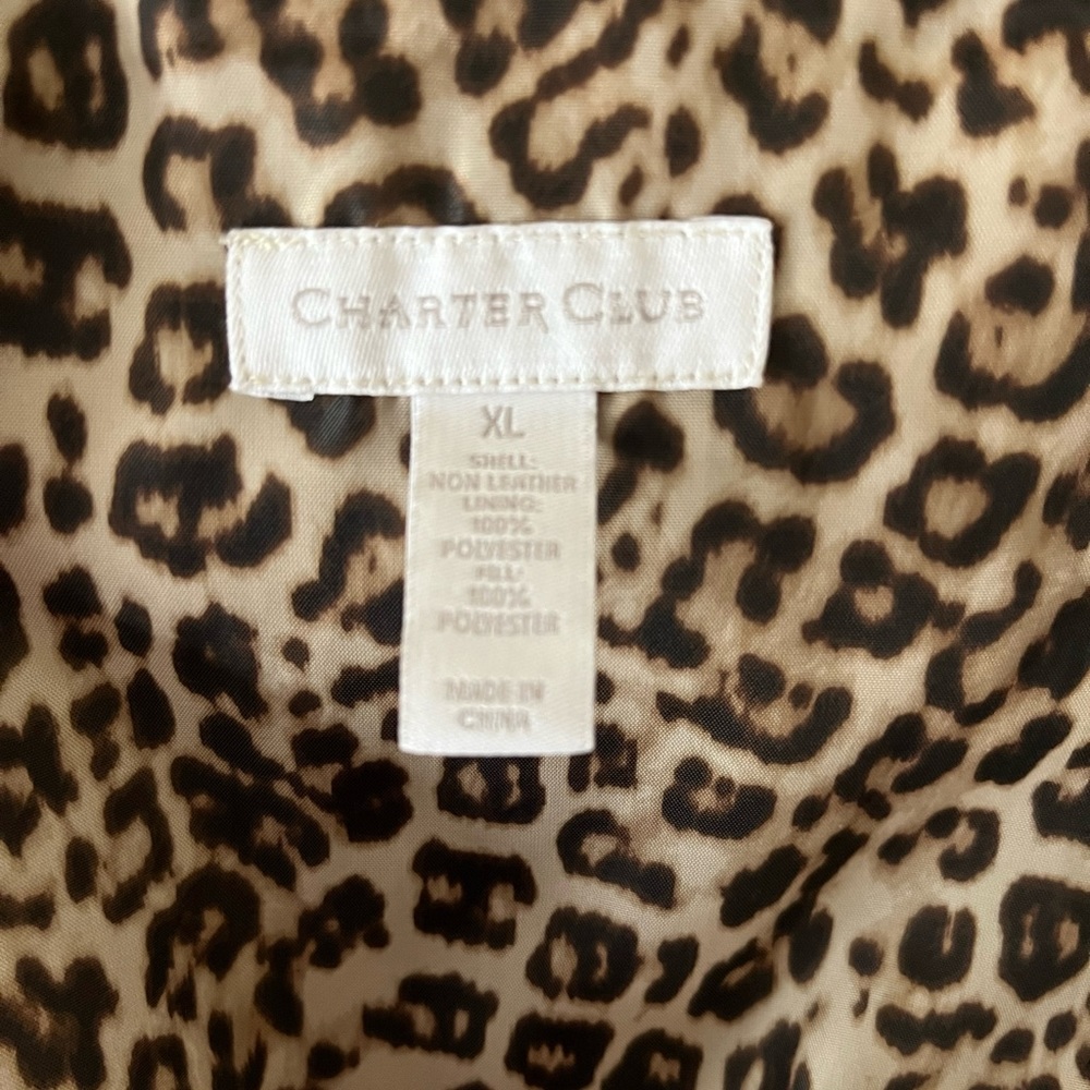 Metallic tan colored blazer/jacket. Non Leather Length shoulder to hem 24”. - Picture 4 of 4
